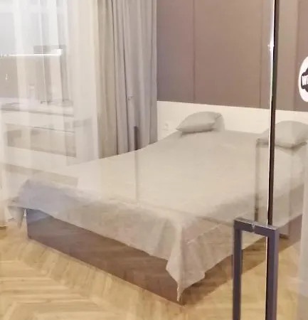 Historical Centre Apartment *